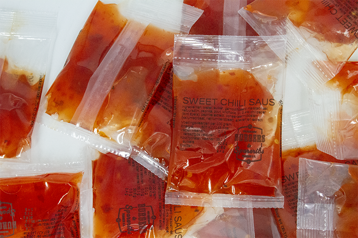 KW - Saus - Chilisaus zakjes private label 200 x 30gr